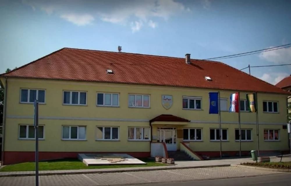 U prostorijama Gradske uprave Kutjevo galamio na djelatnike