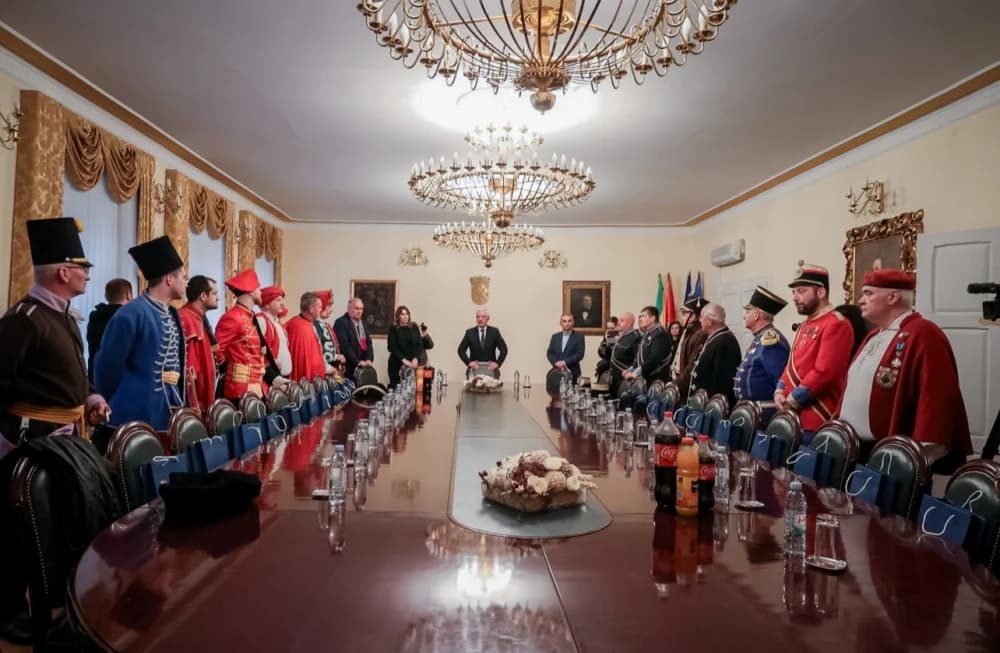 Prijem povijesnih postrojbi povodom Dana grada Požege i Grgureva