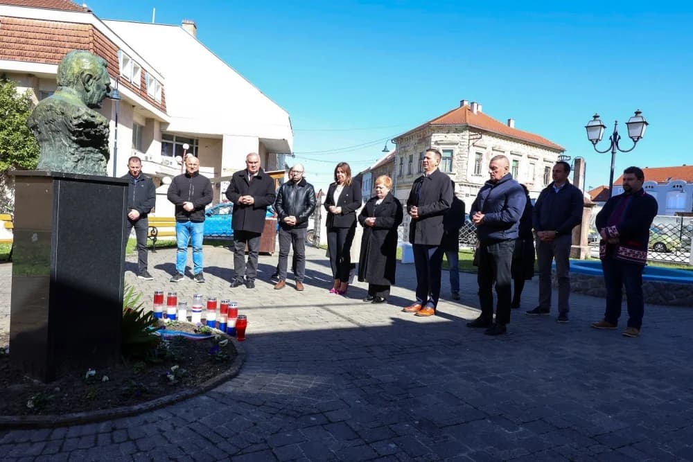 Dan grada Pakraca: Odana počast svim poginulim i nestalim hrvatskim braniteljima