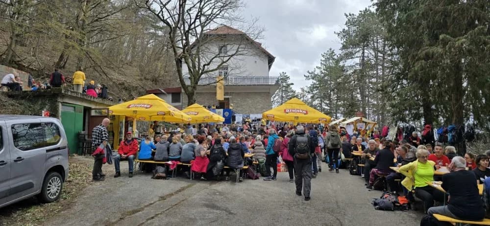 FOTO: HPD Gojzerica Požega ovog vikenda organiziralo čak četiri izleta!