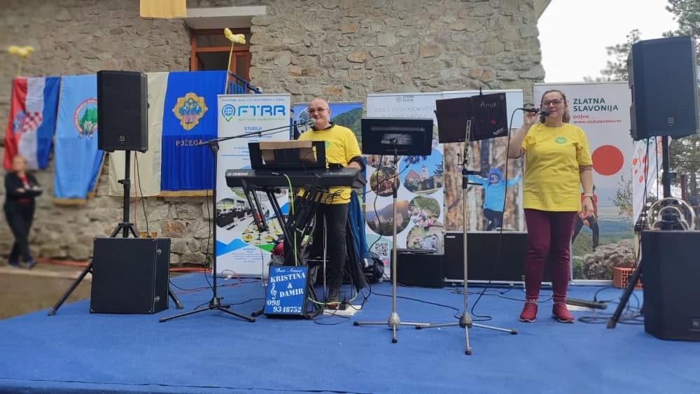 Papuk procvjetao: Više od 2.000 planinara iz pet zemalja na 43. ’Papučkim jaglacima’
