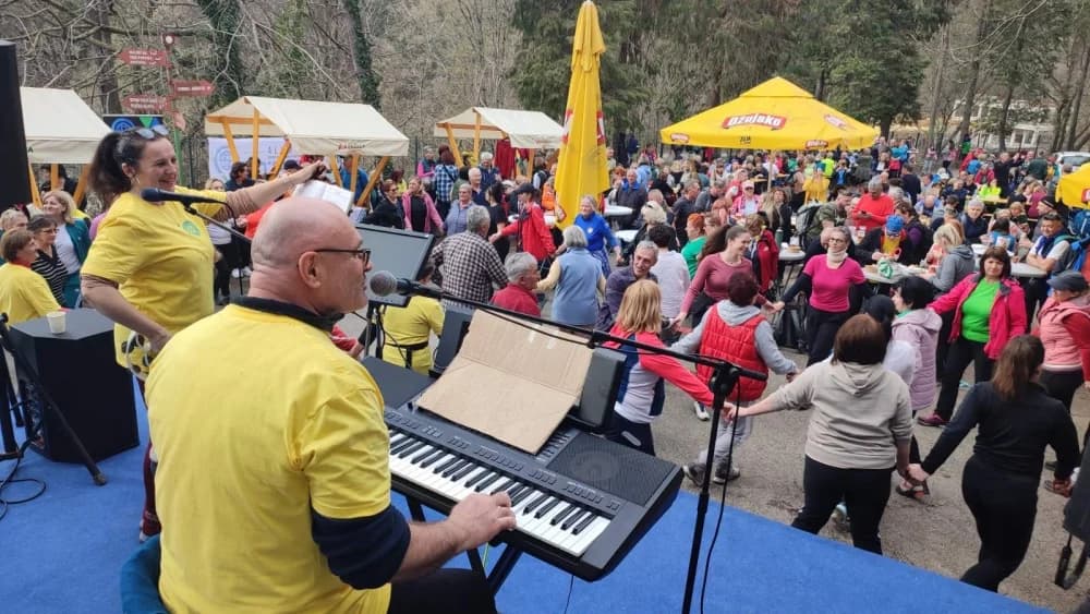 Papuk procvjetao: Više od 2.000 planinara iz pet zemalja na 43. ’Papučkim jaglacima’