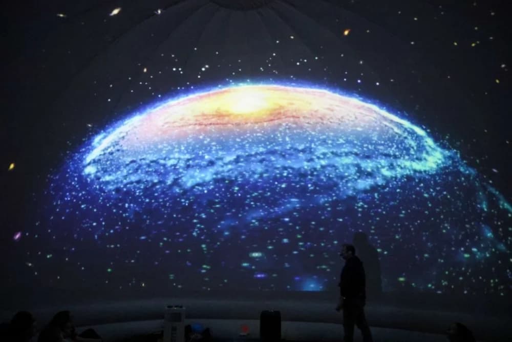 Foto: Planetarij Odiseja gostovao u OŠ Zdenka Turkovića