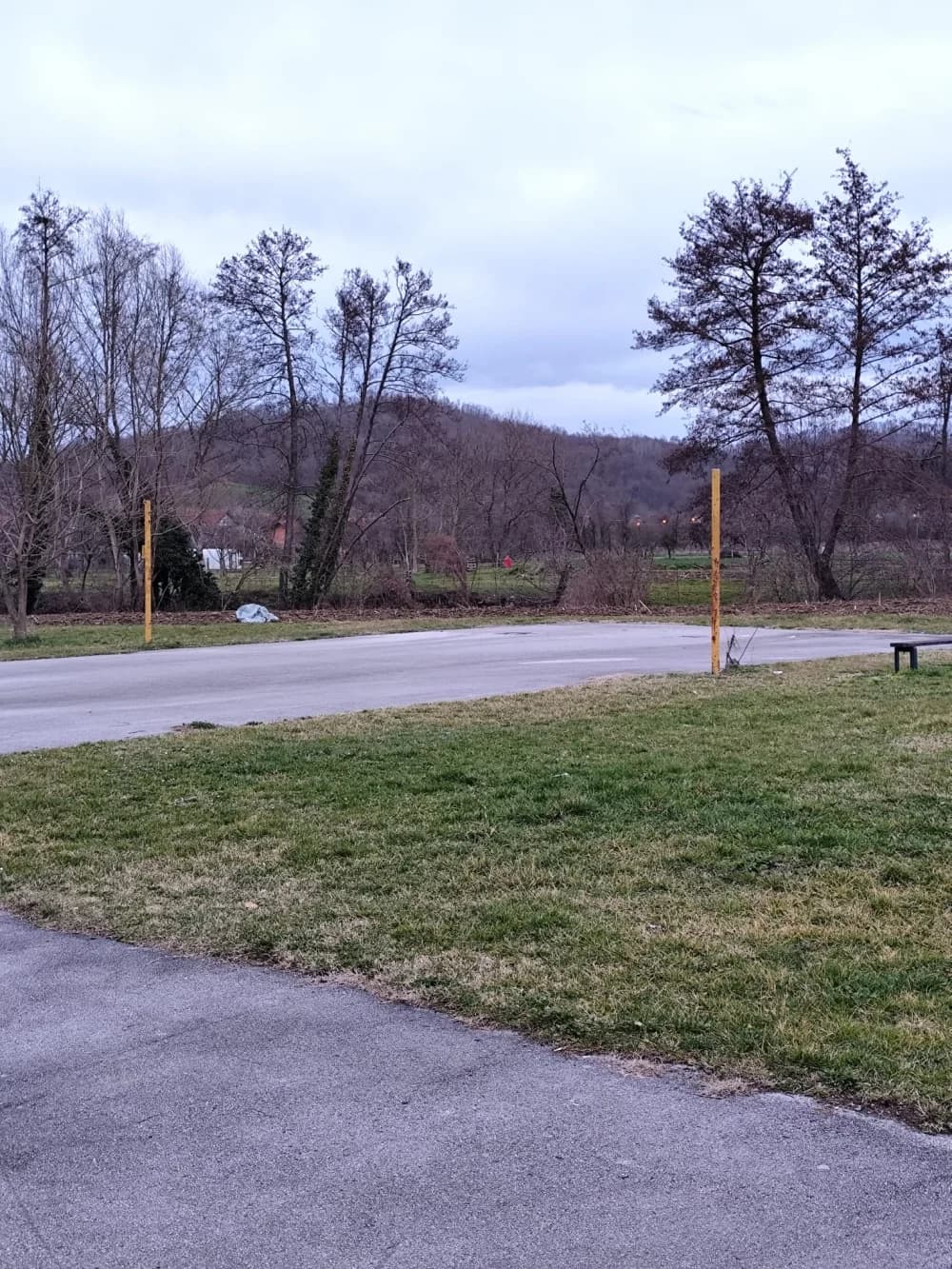 Loša infrastruktura i zapuštena općina očito nisu prepreka da Mandić ide u 9. načelnički mandat