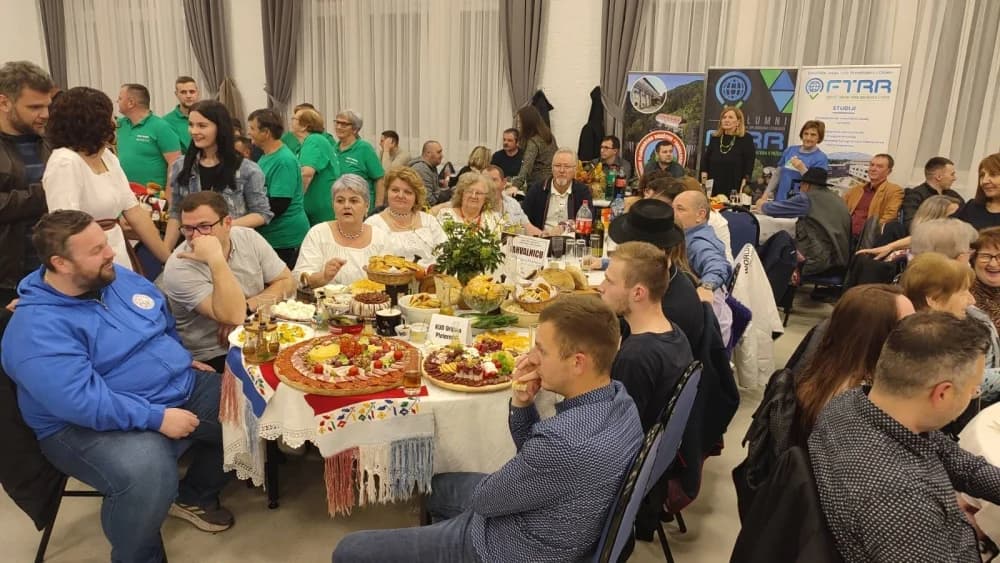 Akademska izvrsnost i planinarska strast: ALUMNI FTRR i HPD Sokolovac na 10. Festivalu kulenove seke