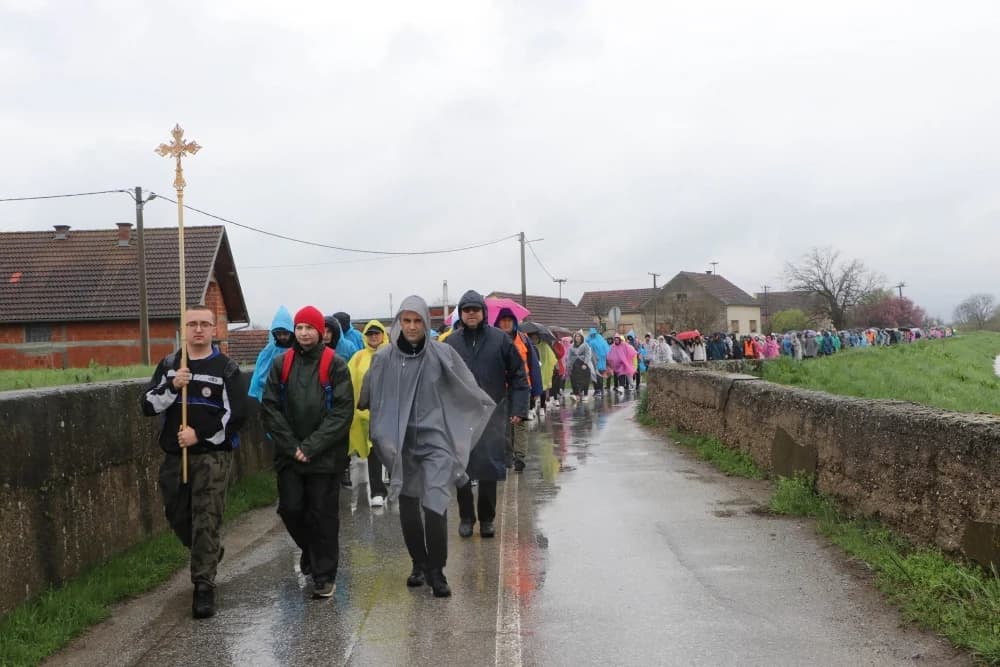 Dvadeset i šesti križni put mladih Požeške biskupije