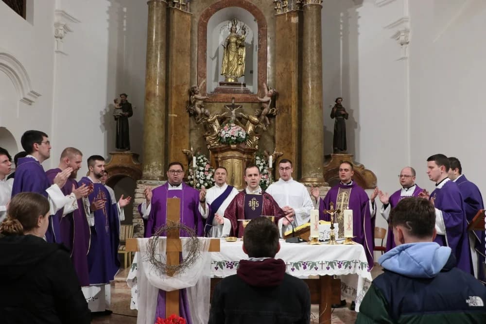 Dvadeset i šesti križni put mladih Požeške biskupije