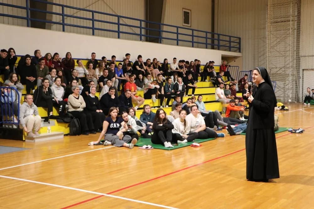 Dvadeset i šesti križni put mladih Požeške biskupije
