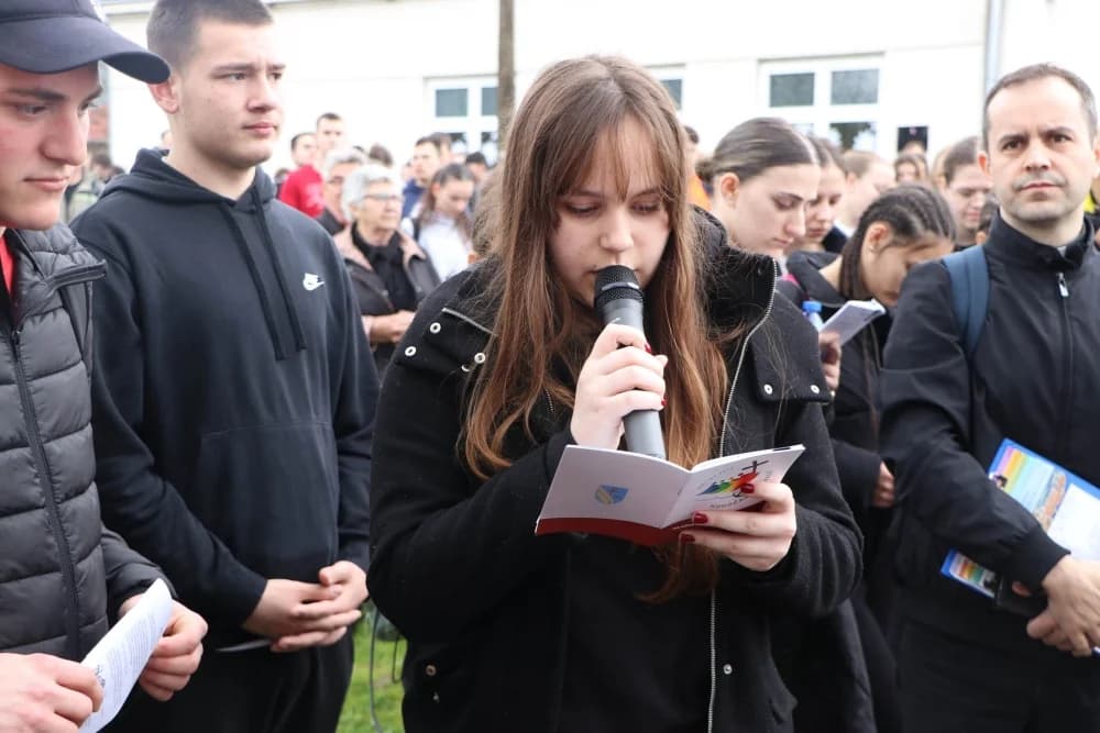 Dvadeset i šesti križni put mladih Požeške biskupije