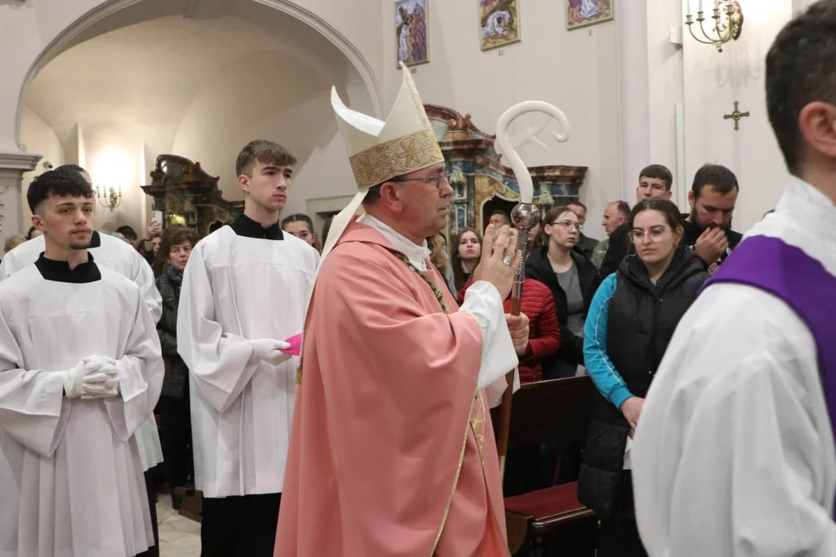 Dvadeset i šesti križni put mladih Požeške biskupije