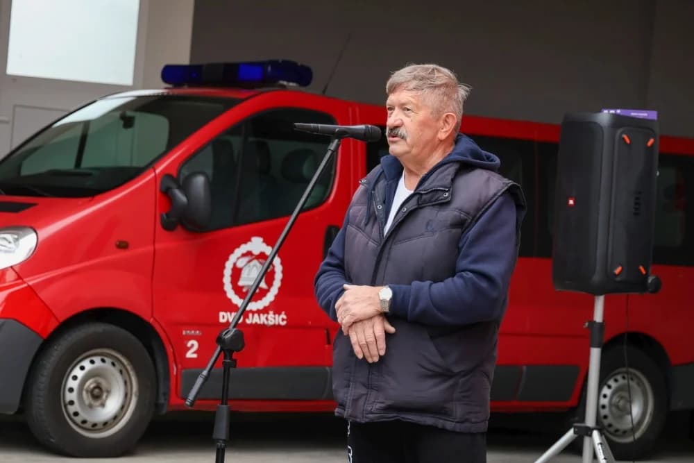 Turnir Matica umirovljenika u pikadu okupio zlatnu dob u Jakšiću