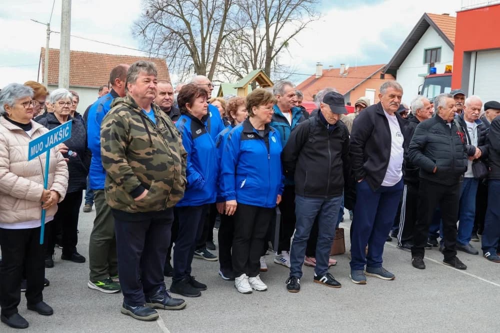 Turnir Matica umirovljenika u pikadu okupio zlatnu dob u Jakšiću