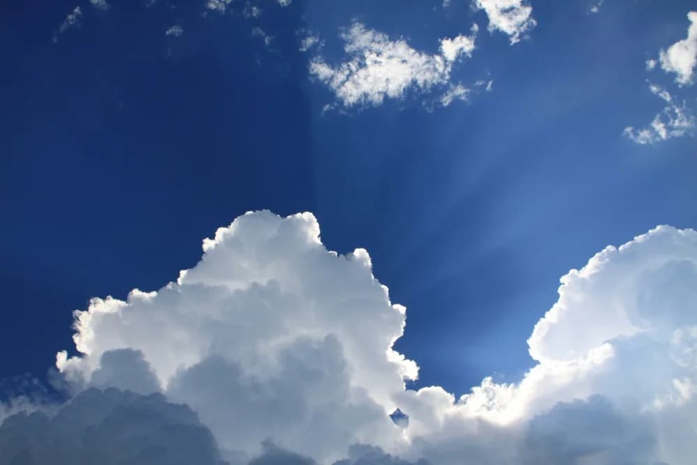 Vrijeme danas uglavnom sunčano i toplo