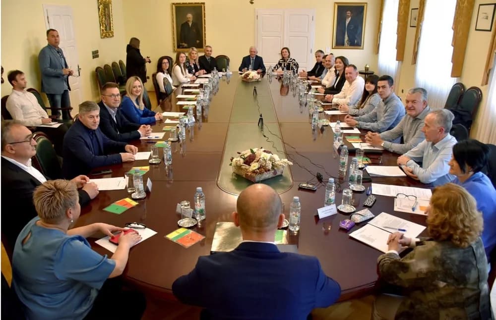 Održana posljednja sjednica Gradskog vijeća u mandatu 2021.–2025.
