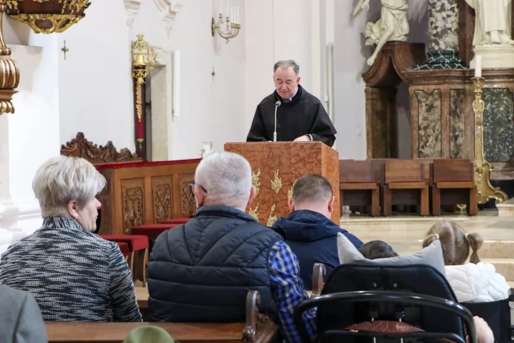 Korizmeni susret osoba s invaliditetom u požeškoj Katedrali