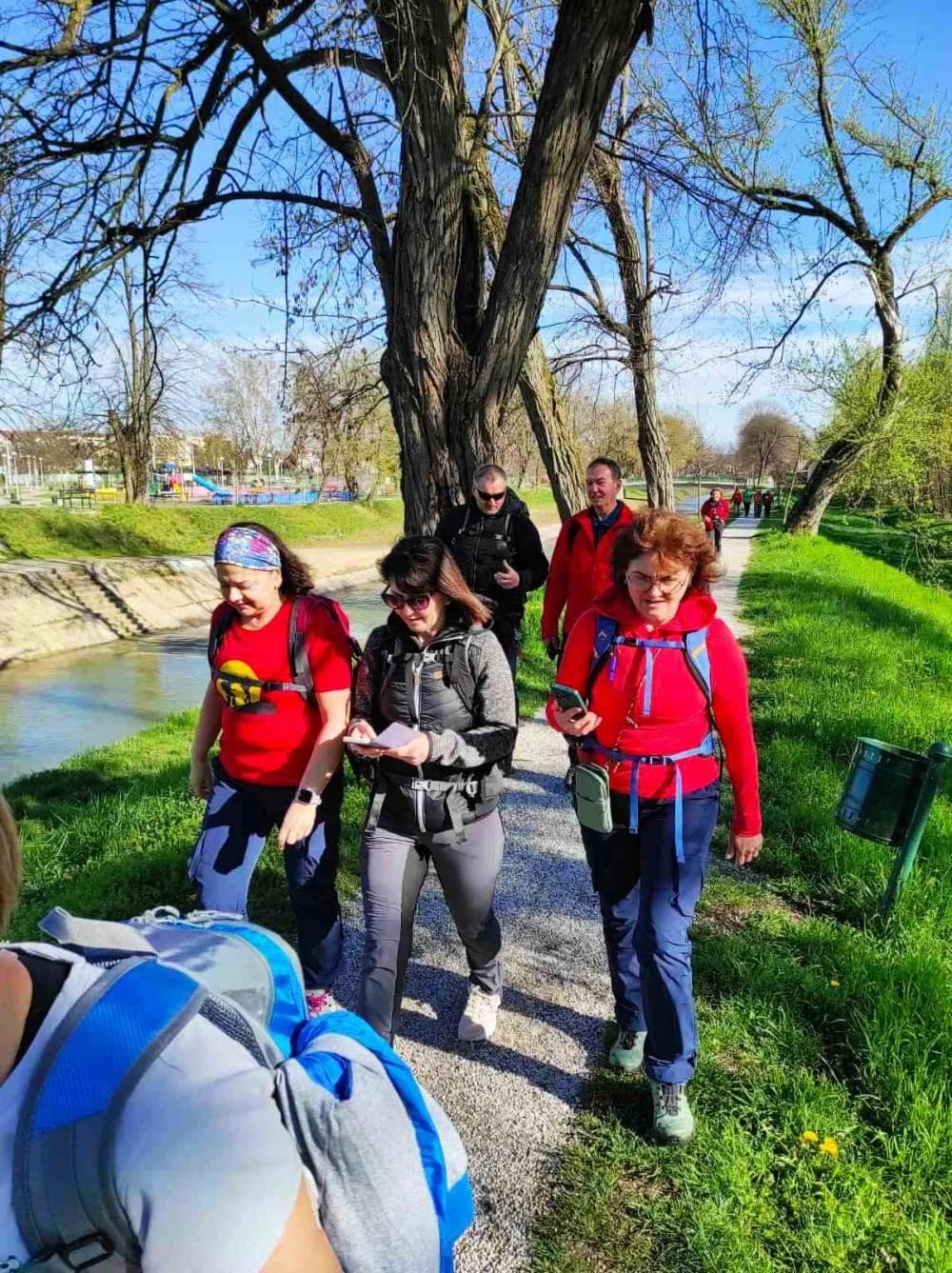 Požeški planinari tragom povijesti: HPD „Sokolovac“ pohodio Hrastovičku goru