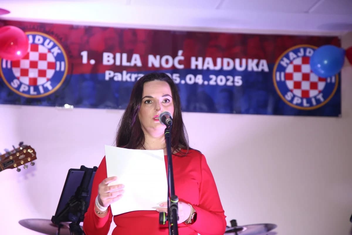 FOTO: Hajdučka raspjevana emocija okrunila prvu Bilu noć u Pakracu
