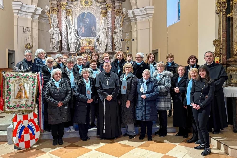 Biskup Ivo predvodio pobožnost križnog puta i svetu misu na Ksaveru