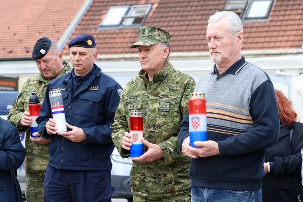 Roditelji poginulih hrvatskih branitelja uoči Uskrsa: „Ovo vrijeme za nas je jako teško“