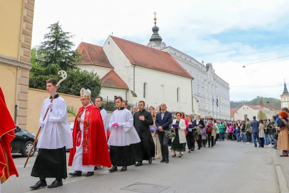 Cvjetnica u Požegi