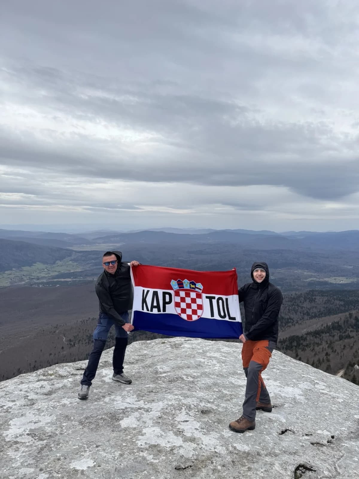 ’Gojzerice’ posjetile Golu Plješevicu i aerodrom Željava