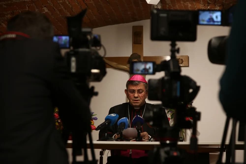 Susret biskupa Martinovića s novinarima uz predstavljanje uskrsne poslanice