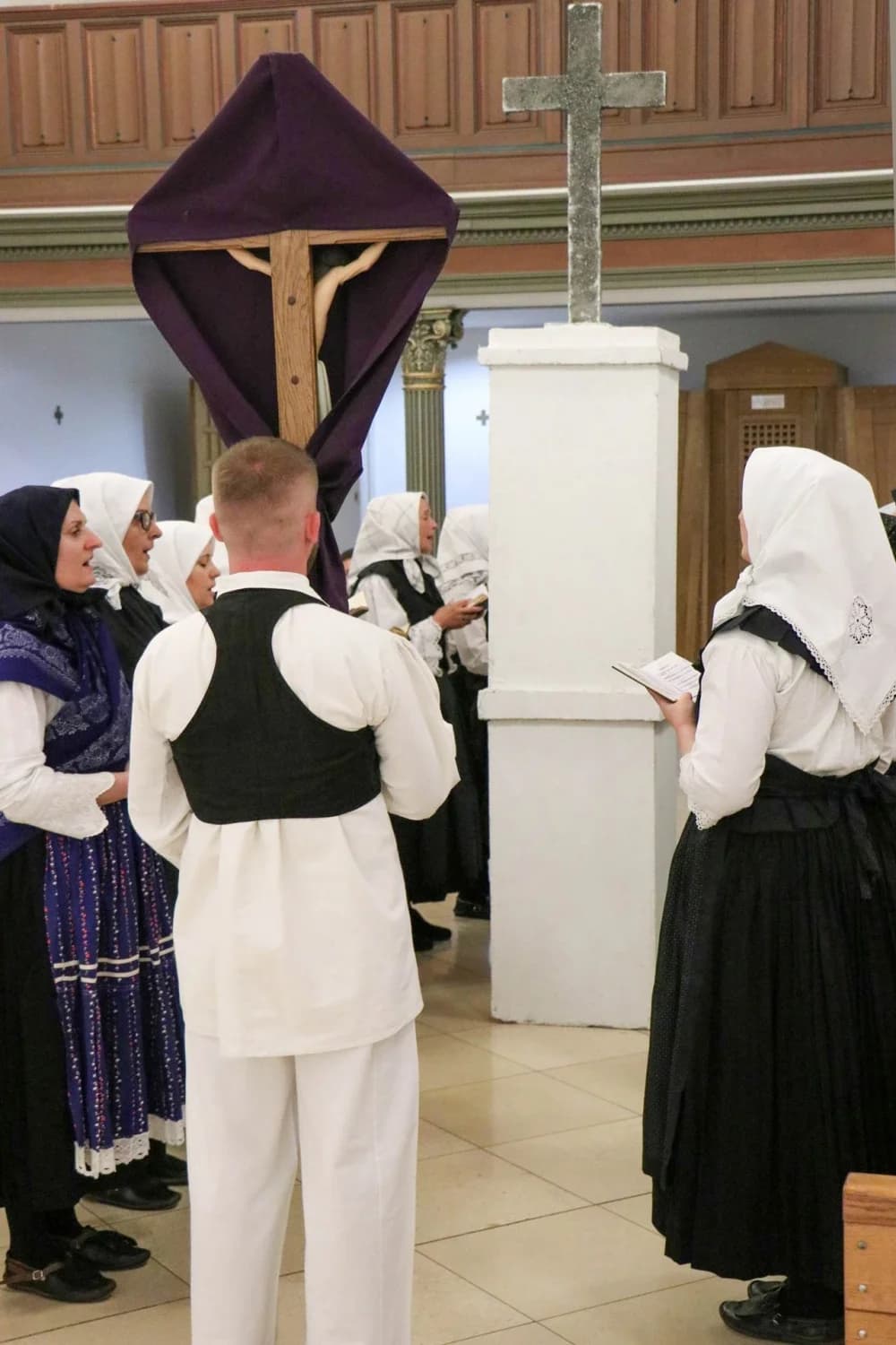 Molitveno-glazbena večer korizmenih napjeva u crkvi sv. Lovre u Požegi