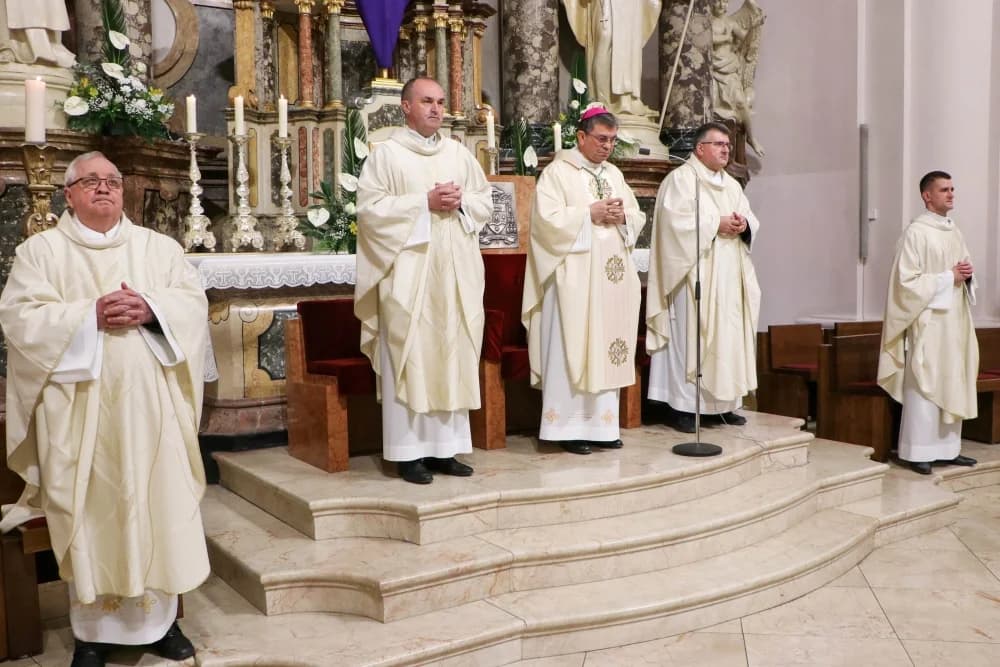 Misa večere Gospodnje u Požegi