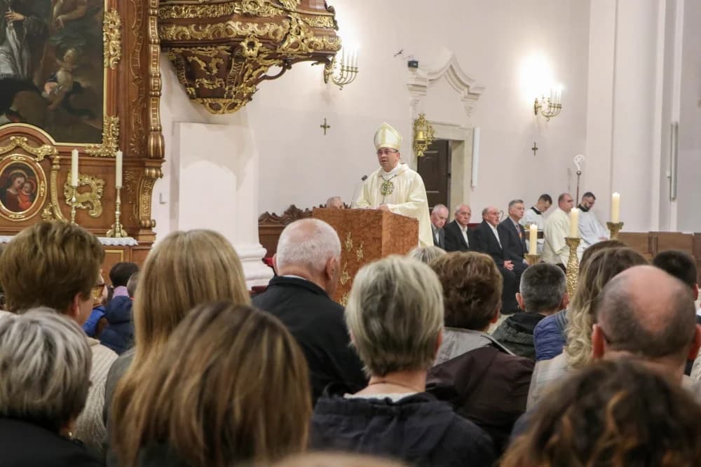 Misa večere Gospodnje u Požegi