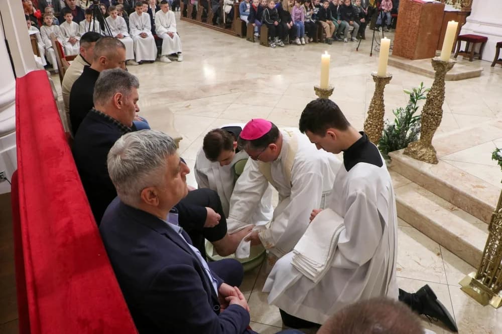 Misa večere Gospodnje u Požegi