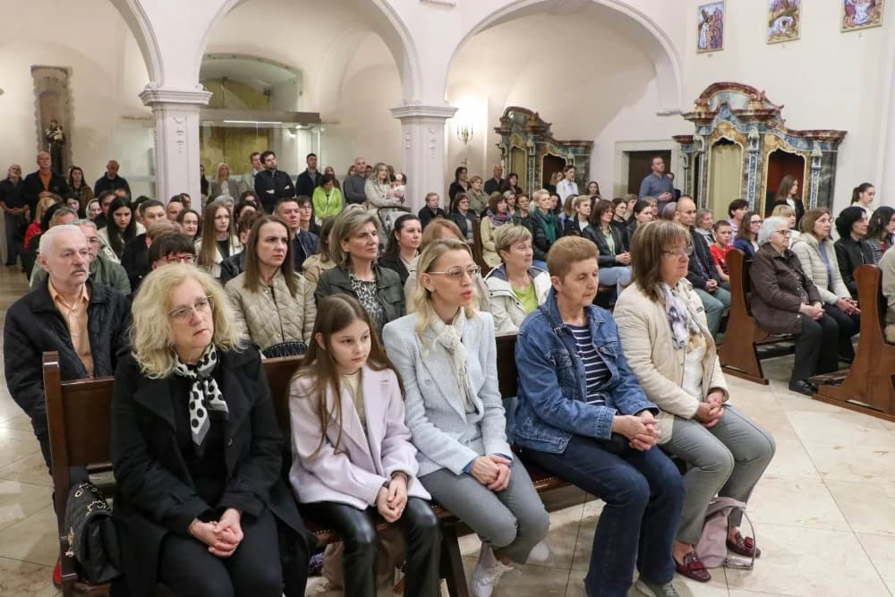Misa večere Gospodnje u Požegi