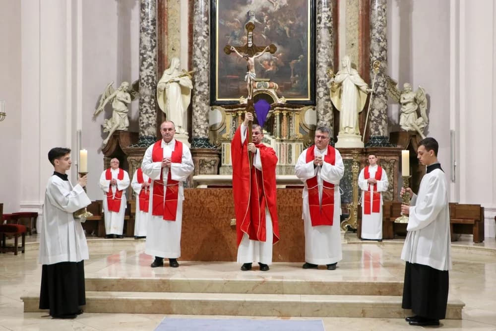 Obredi Muke Gospodnje u požeškoj Katedrali