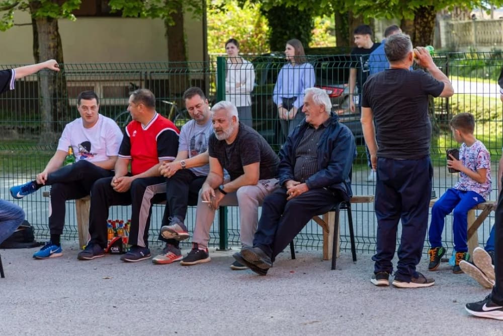 Lukač čuva tradiciju: Odigrana tradicionalna odbojka na Uskrs između oženjenih i neoženjenih