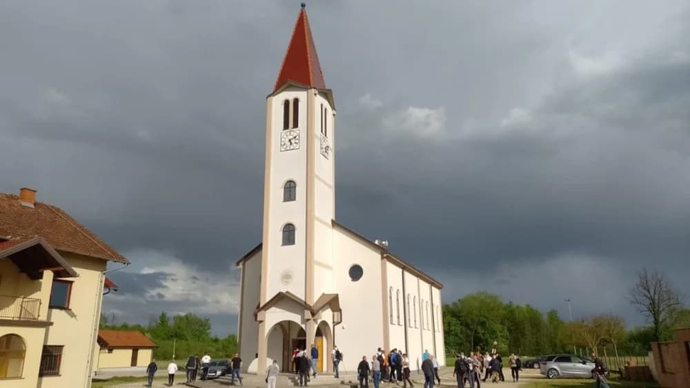 Kutjevački planinari na križnom putu