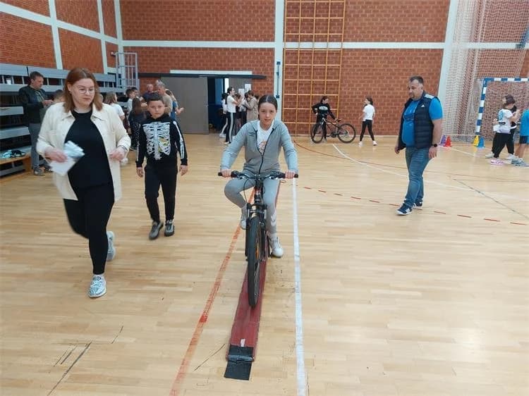 U Brestovcu održano županijsko natjecanje ’Sigurno u prometu 2025.’