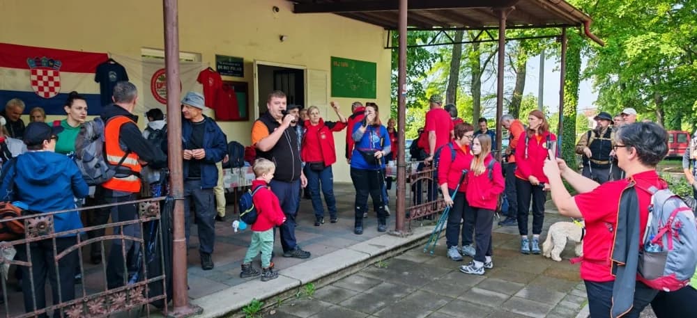 ’Gojzerice’ pohodile manifestaciju ’Od Ivane do Tadije’