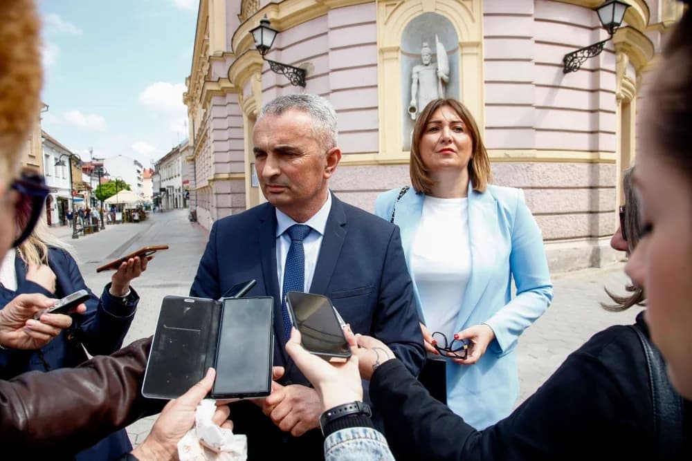 HDZ i HSU službeno predali kandidature za županicu i gradonačelnika: „Zahvaljujemo građanima na podršci“