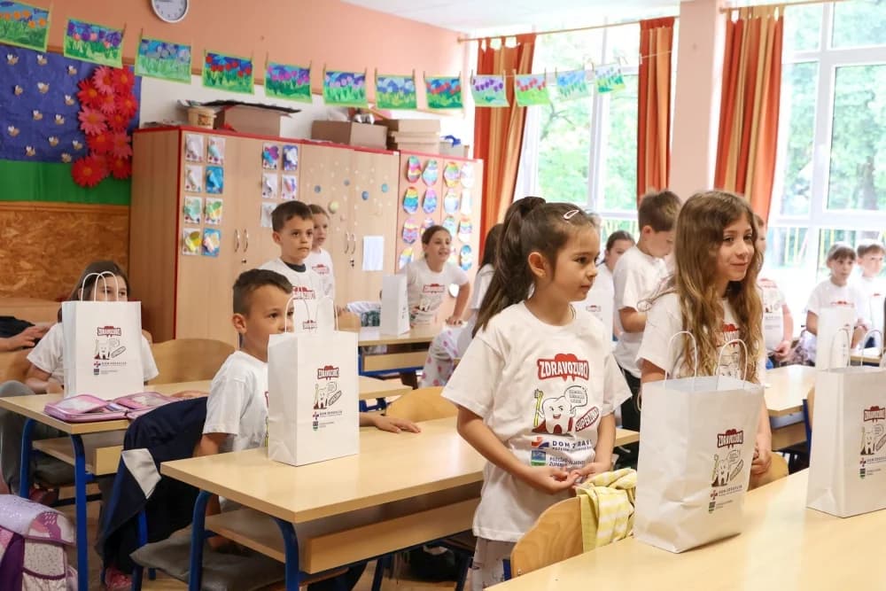 Zdravozubci i ove godine brinu o osmijesima prvašića diljem županije