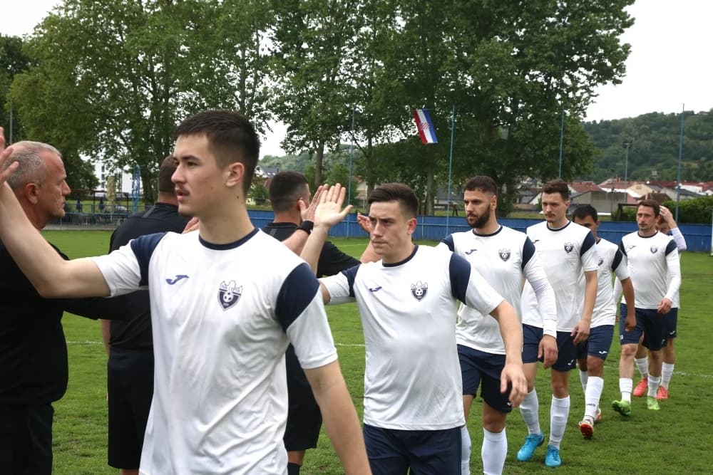 FOTO: Slavonija rutinski svladala Lipik 1925 za polufinale Kupa
