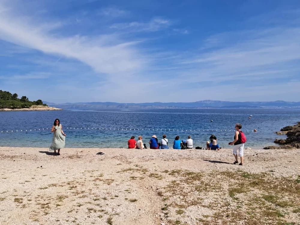 Planinari HPD-a Sokolovac osvojili dva vrha i veslali Gackom