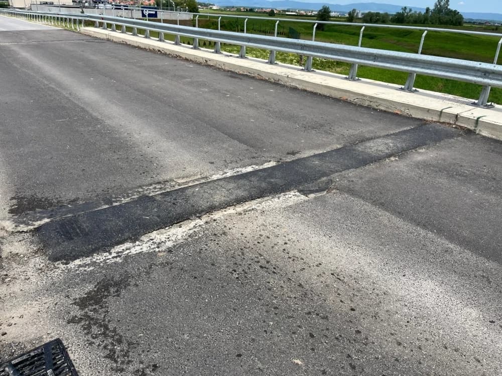 FOTO: Radovi na veliko - Asfaltne baze okupirale Frkljevce i Kadanovce