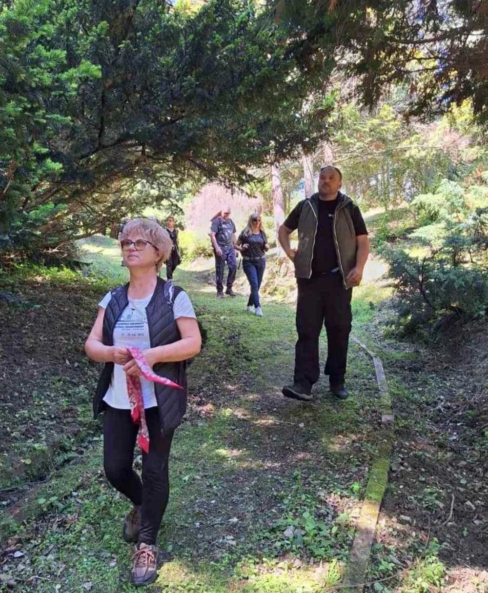 Požeški planinari i Alumni FTRR oduševljeni ljepotama Rupnice i Arboretuma Lisičine
