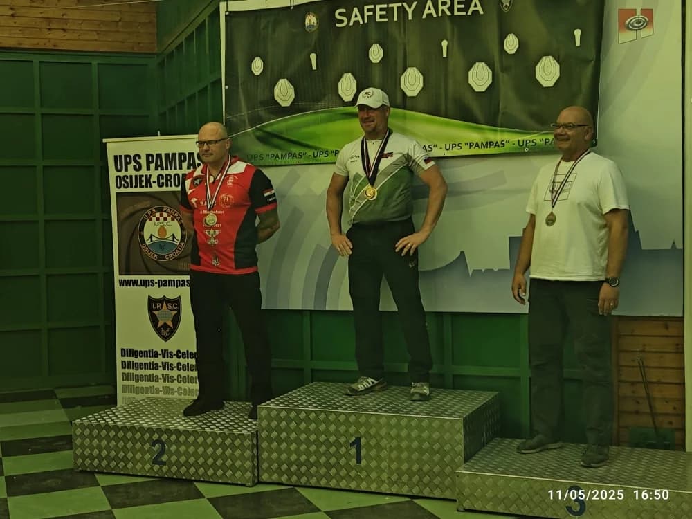 Darko Nađ Cup: Požežani osvojili dvije medalje na natjecanju u praktičnom streljaštvu u Osijeku