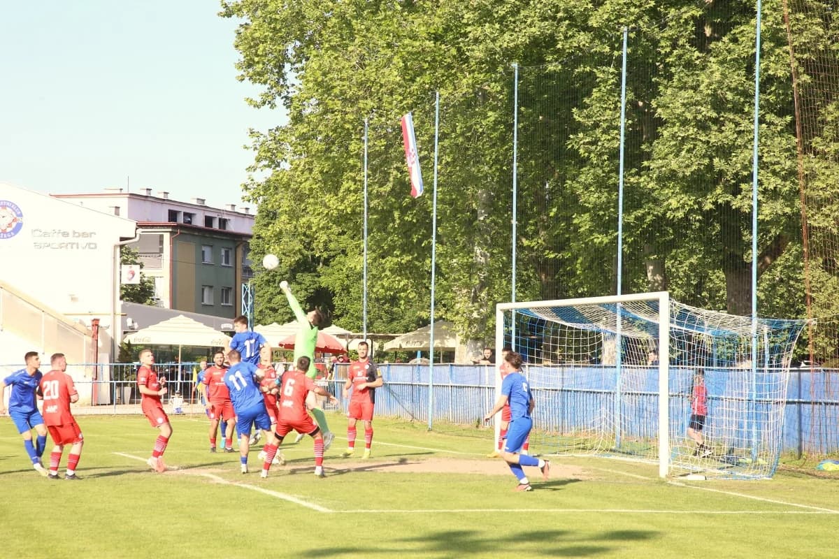 FOTO Slavonija kao brzi vlak: Sa 6 pogodaka u mreži Požege po obranu Kupa