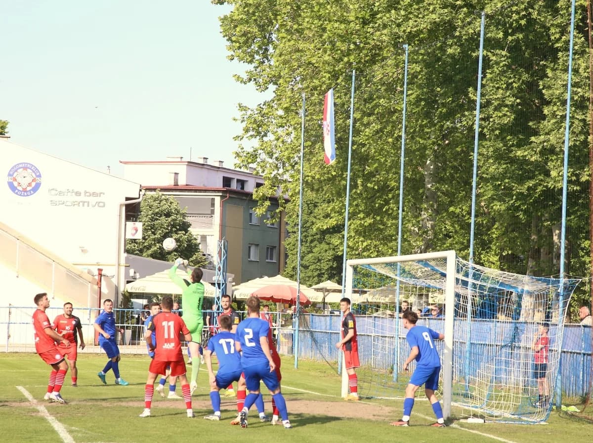 FOTO Slavonija kao brzi vlak: Sa 6 pogodaka u mreži Požege po obranu Kupa