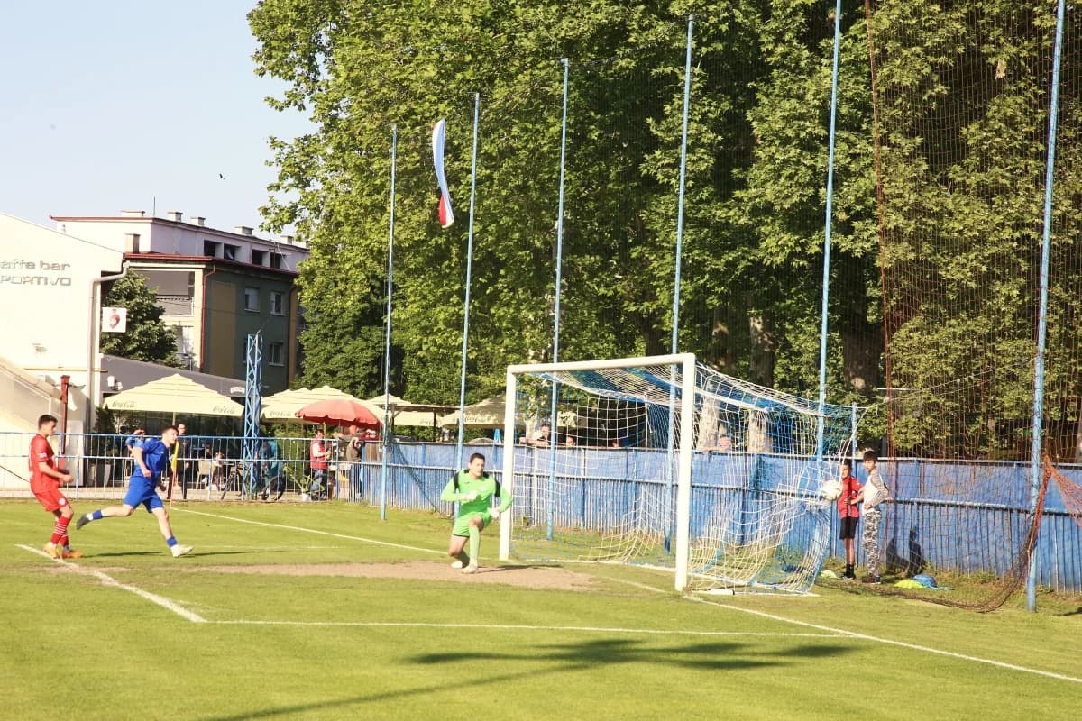 FOTO Slavonija kao brzi vlak: Sa 6 pogodaka u mreži Požege po obranu Kupa