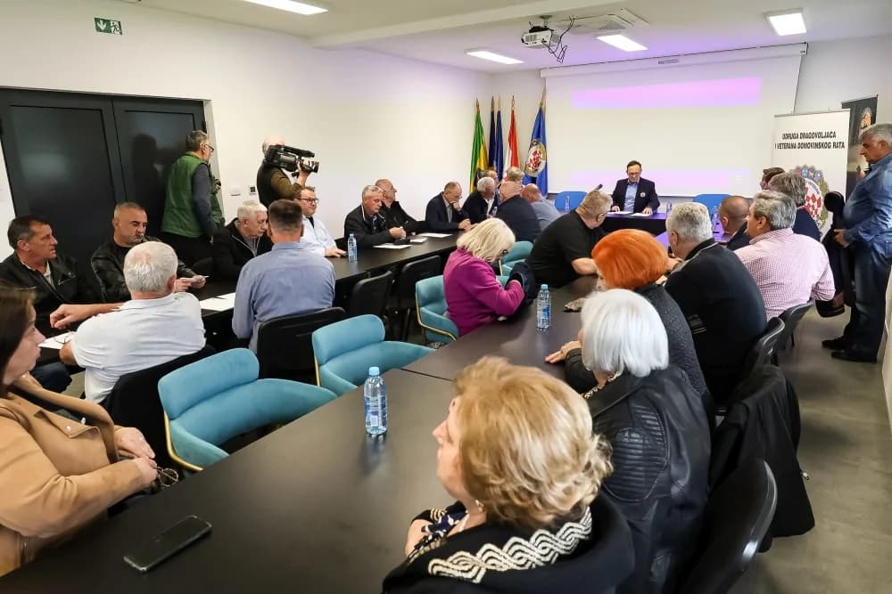 Održan Izvještajni sabor Udruge dragovoljaca i veterana Domovinskog rata Požeško-slavonske županije