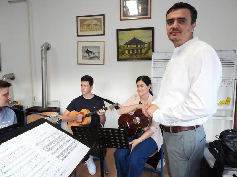 Koncert Požeškog tamburaškog orkestra “Tambura me budi”