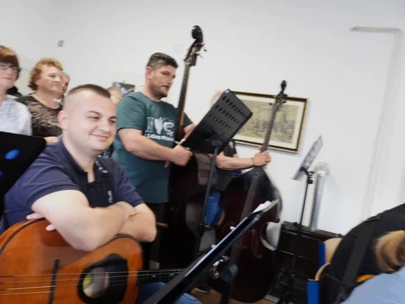 Koncert Požeškog tamburaškog orkestra “Tambura me budi”