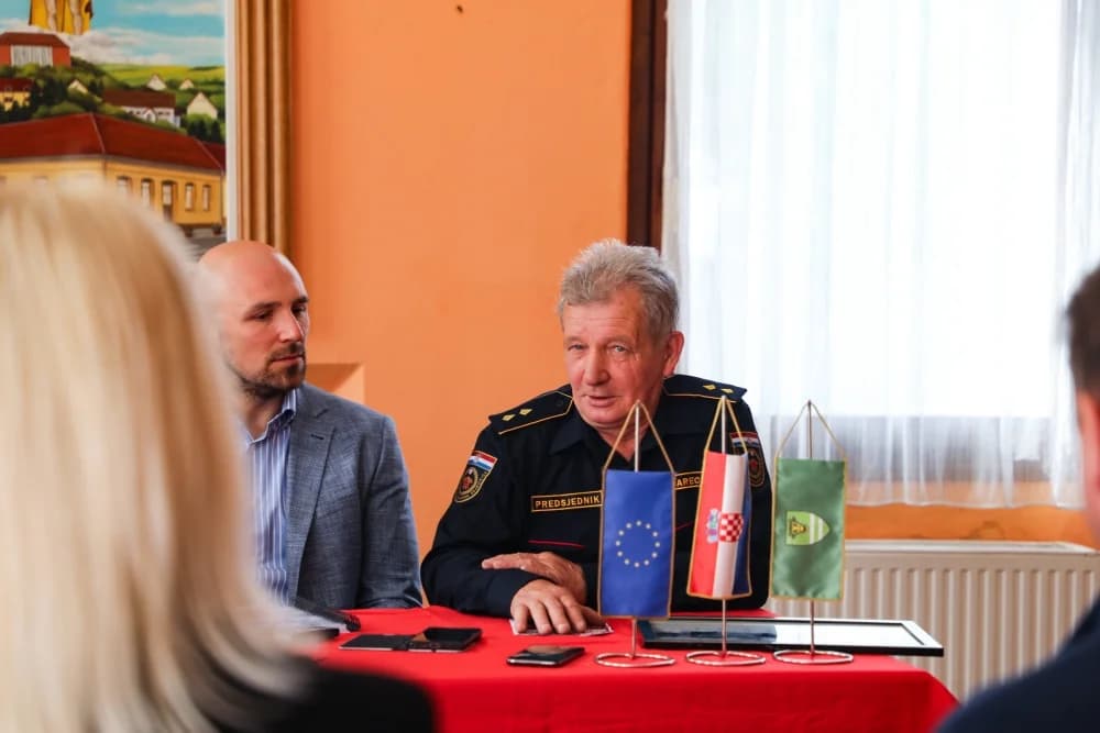 Pleternički vatrogasci dobivaju novi dom: „Najvažnije kod vatrogasaca je činjenje dobra i pomaganje drugima“